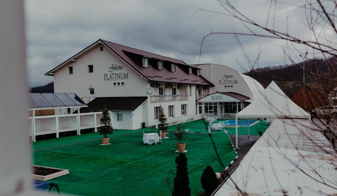 Juliana Platinum Brad Hotel Exterior photo